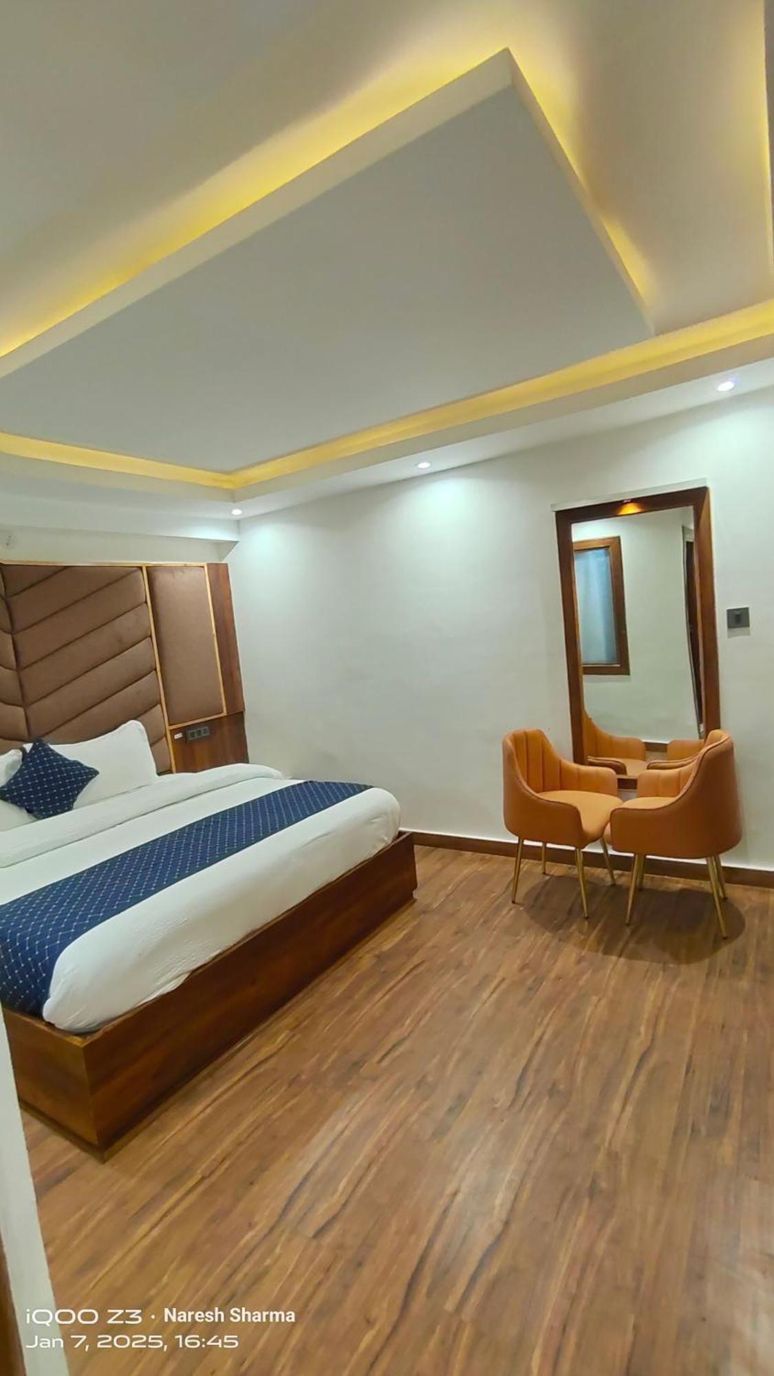 Mountain Zest- Simla Royale Near Mall Road Free Pickup From Railway Station Simla Exteriér fotografie